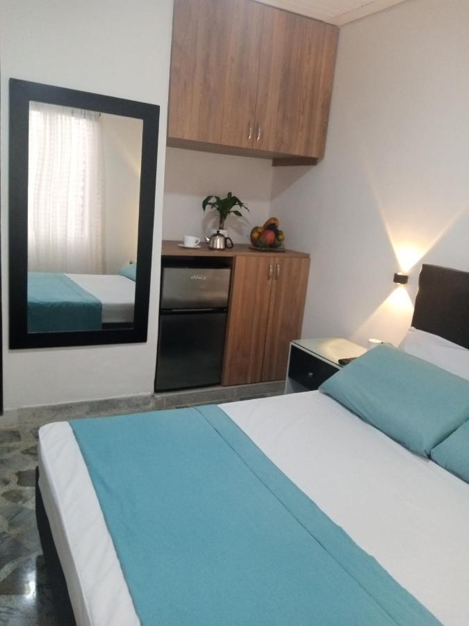 Vip Apartasuites Rosales Medellin Luaran gambar