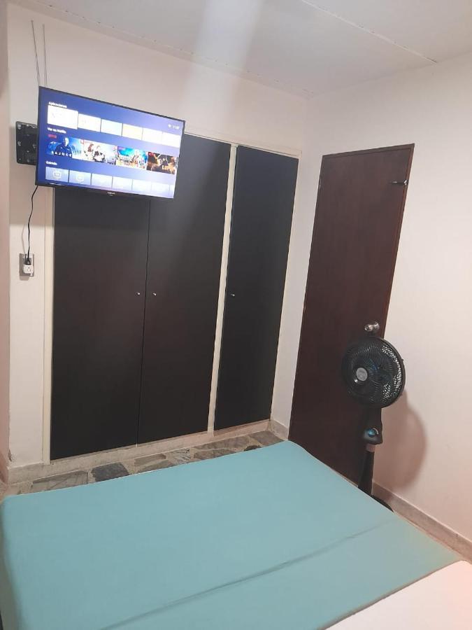 Vip Apartasuites Rosales Medellin Luaran gambar
