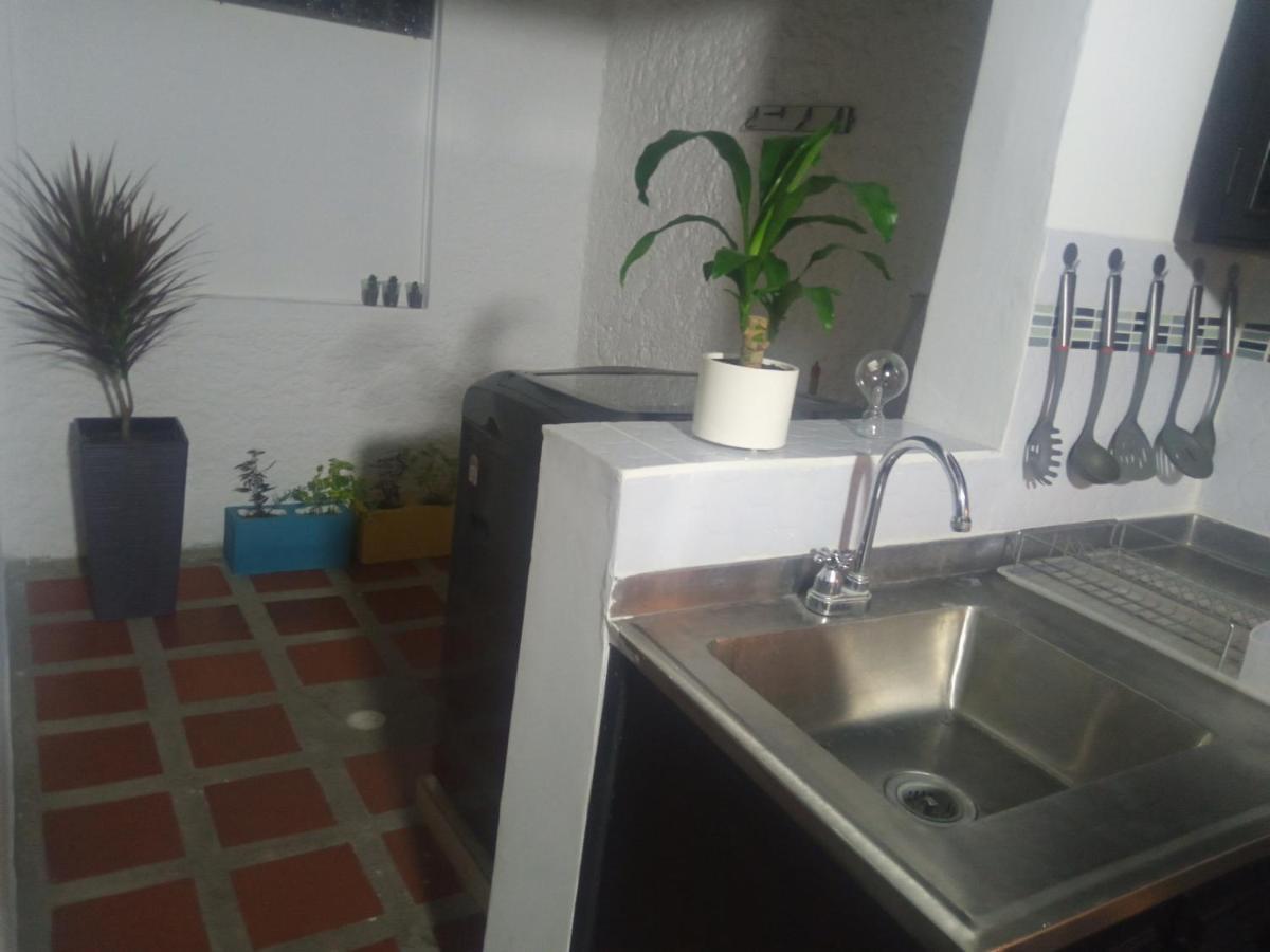 Vip Apartasuites Rosales Medellin Luaran gambar