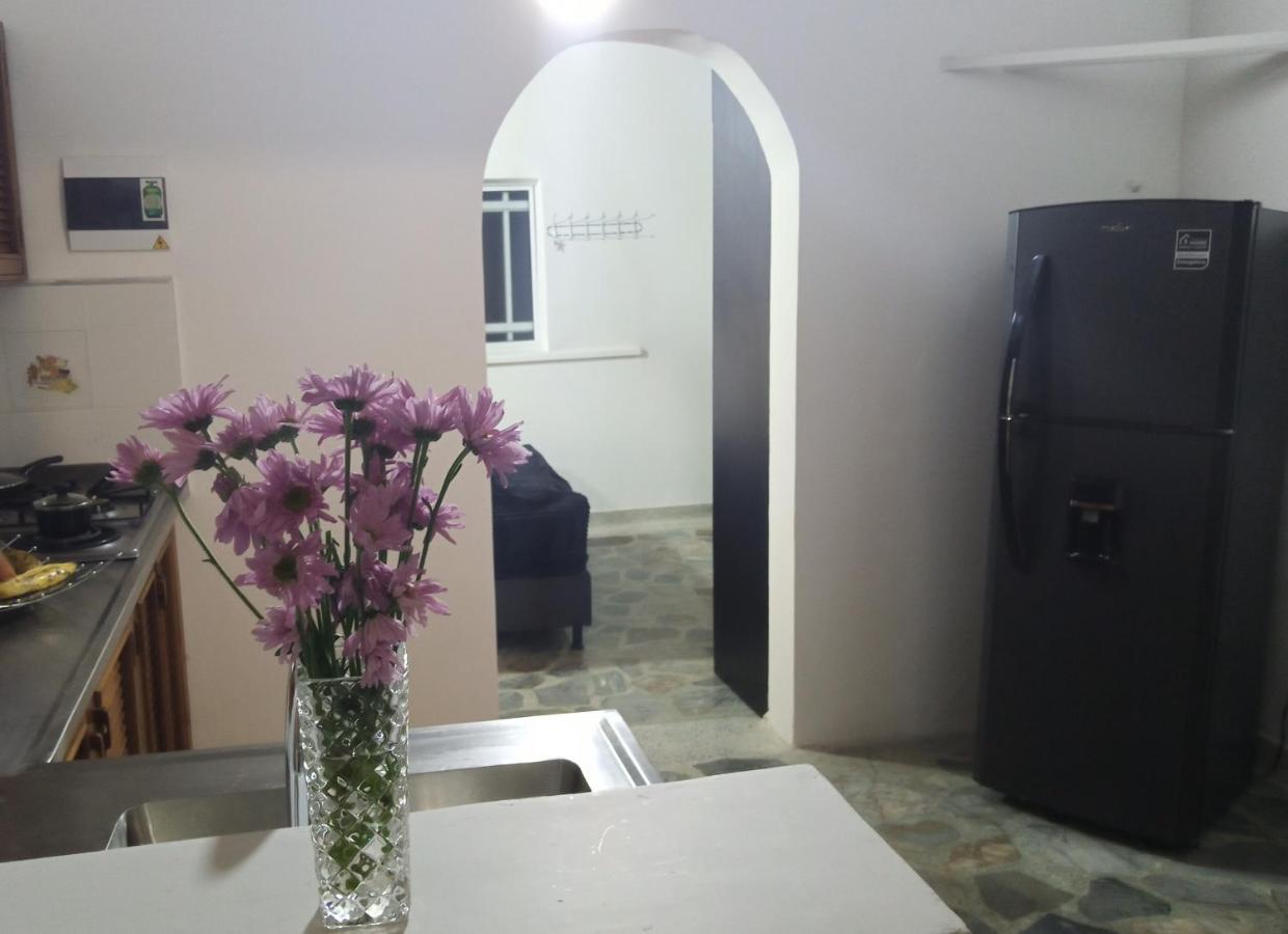 Vip Apartasuites Rosales Medellin Luaran gambar
