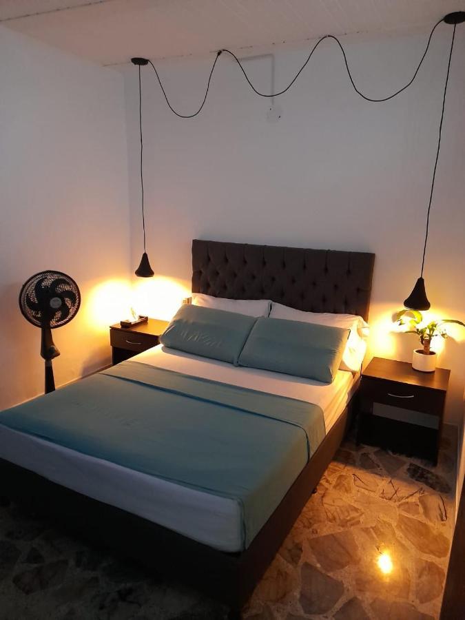 Vip Apartasuites Rosales Medellin Luaran gambar