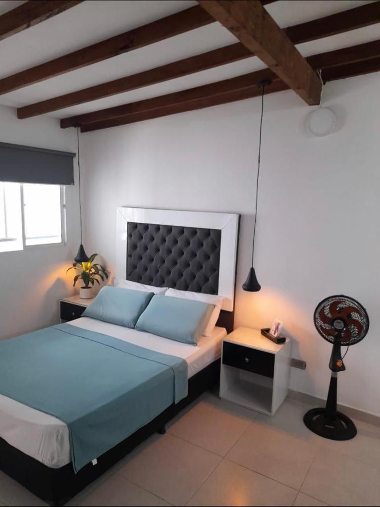 Vip Apartasuites Rosales Medellin Luaran gambar