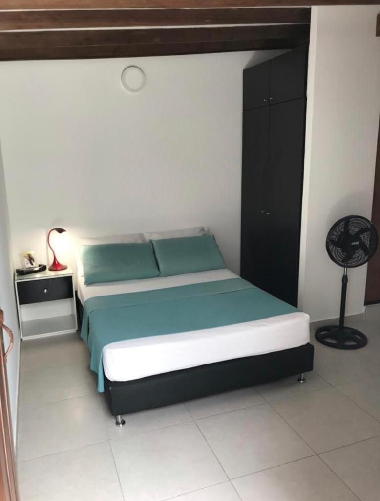 Vip Apartasuites Rosales Medellin Luaran gambar
