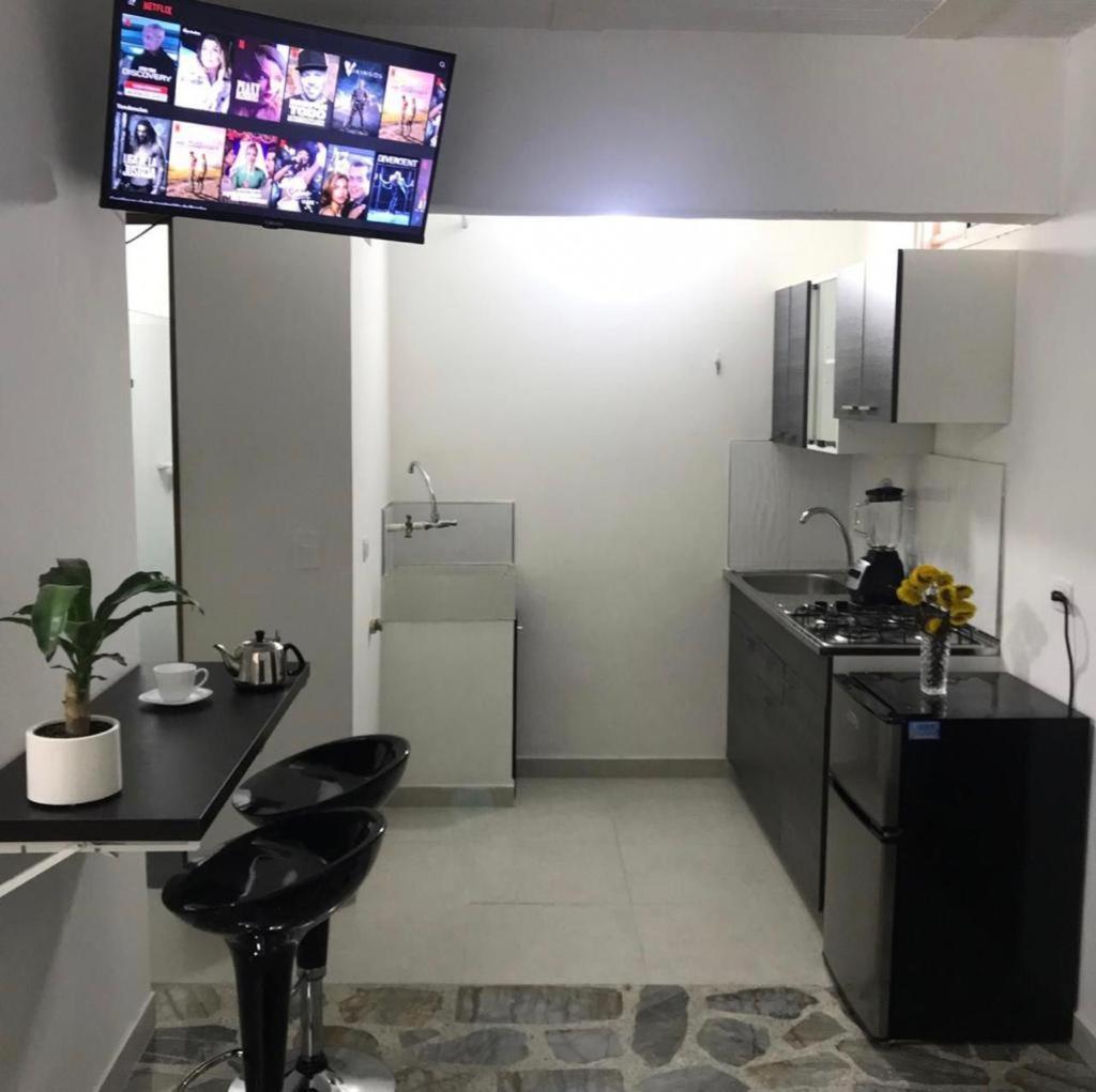 Vip Apartasuites Rosales Medellin Luaran gambar