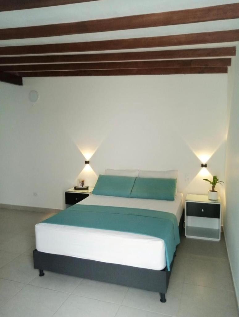 Vip Apartasuites Rosales Medellin Luaran gambar